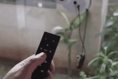 A Small Robot Can Clean Glass Spotless In Minutes