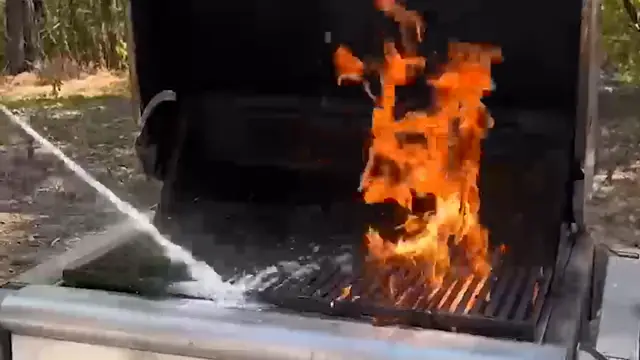 Hero Fire Spray